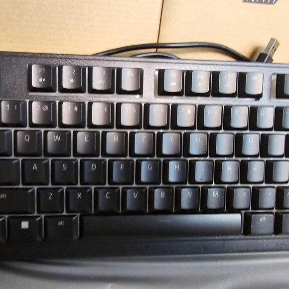 Razer Ornata V3 X Low Profile Gaming Keyboard for PC tested open box complete - Picture 5 of 12